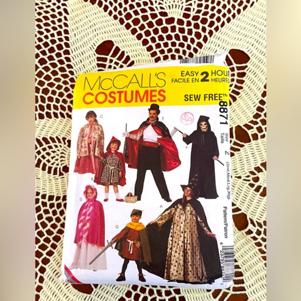 McCall’s Halloween sew free pattern‎ 8871